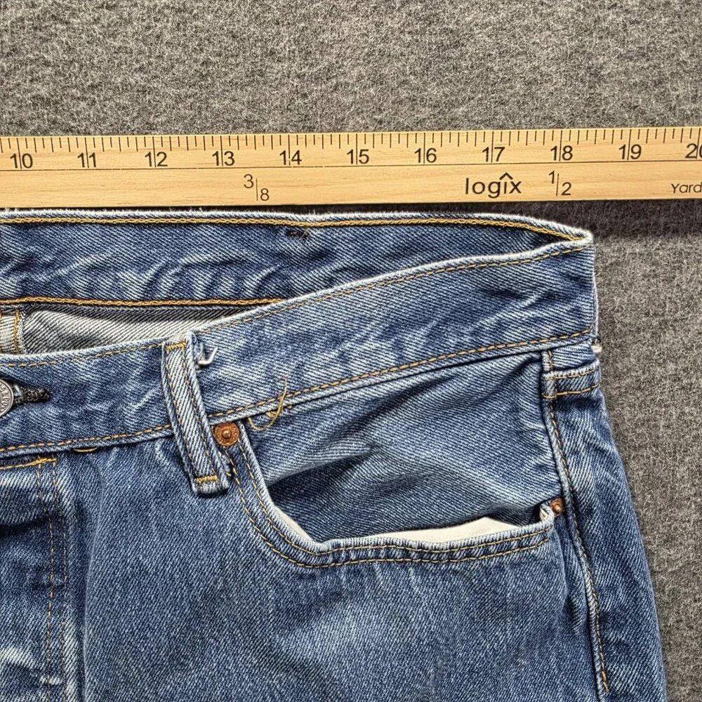 Levis 501 Jeans Mens 40x30 Blue Button Fly Straight Leg Denim Medium Wash - Picture 5 of 11